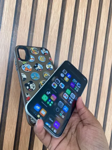 iPhone XR