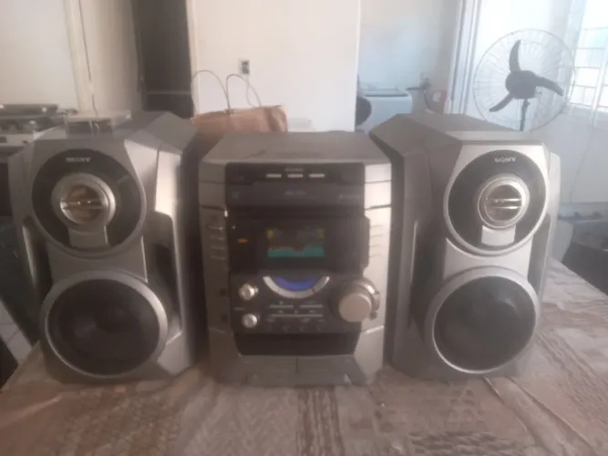 MiniSystem Sony. Ver descrição completa