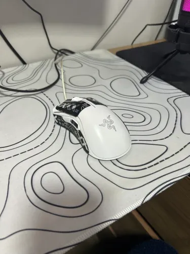 Mouse Razer DEATHADDER Essencial