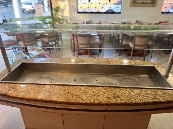 Balcão Térmico Buffet Self-Service em Aço Inox com Cuba para Restaurante