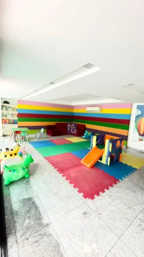 Apartamento à venda no bairro Casa Forte - Recife/PE