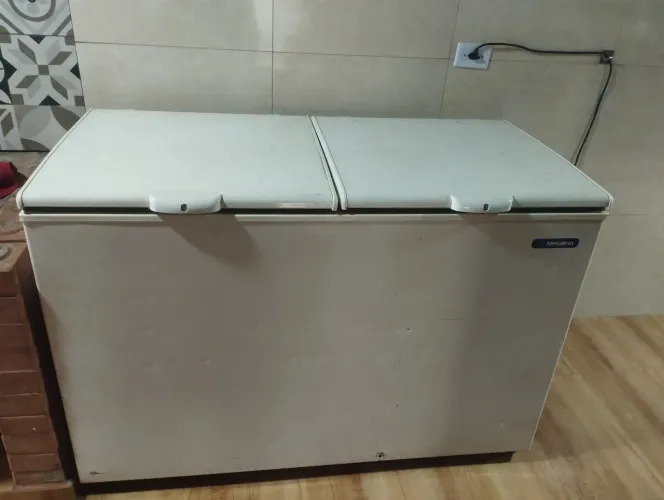 Freezer horizontal 2 portas 