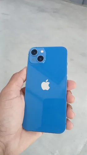 iPhone 13