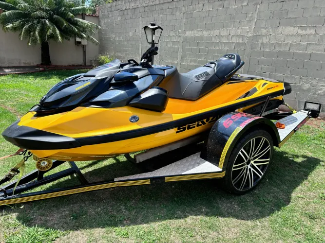 Jet ski Rxpx 300