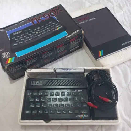 Super Clássico TK 90X 48K Microdigital com Manual, Fonte, Cabos, Caixa e Berço