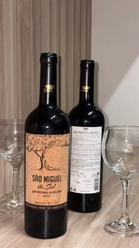 Vinho São Miguel do Sul Regional Alentejano - Portugal 750ml 14% vol Tinto Meio Seco