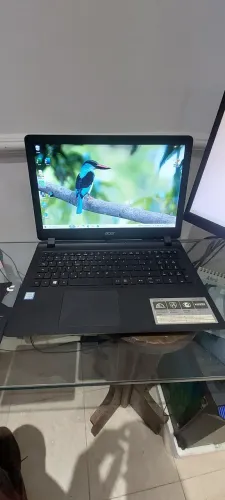 Notebook Acer Aspire Intel i3 - 1.13TB ( SSD+HD) Muito rápido e inteiro.
