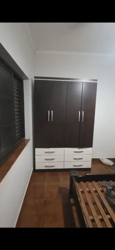 Guarda roupa