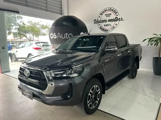 Toyota Hilux CD SRX 4X4 2.8 TDI 16V Diesel Aut. 2025