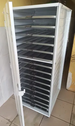 Armário de pão NOVO