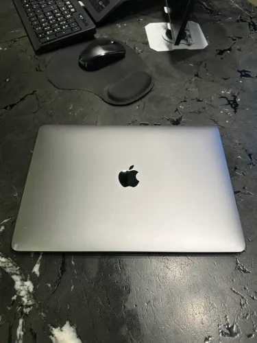 MaCBook Pro 13? i7 500GB 16GB RAM