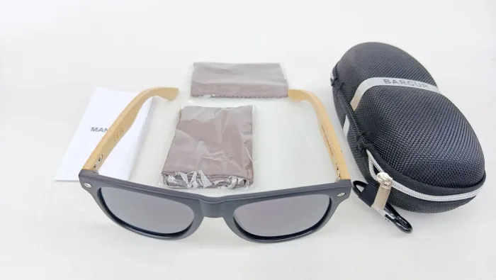 Óculos De Sol BARCUR Premium Lindíssimo Super Reforçado Proteção Solar UV C Armação Bambu