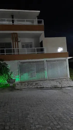 Alugar-se casa no bairro novo 