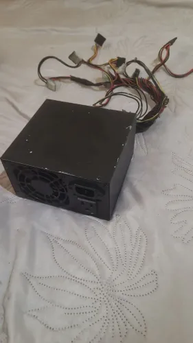Fonte para pc genérica 200w