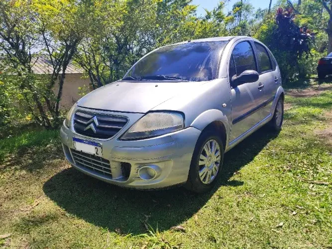 Citroen C3 GLX 1.4/ GLX Sonora 1.4 Flex 8V 5P 2011