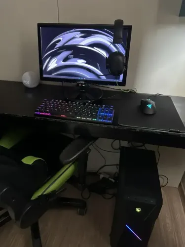 Computador pichau com Monitor