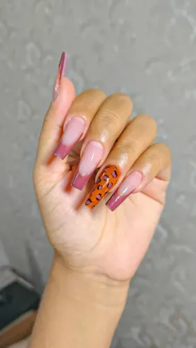Nail designer alongamento