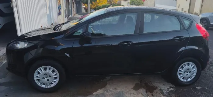 Ford Fiesta 1.5 16V Flex Mec. 5P 2014