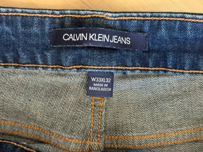 Calça Jean Slim Calvin Klein - Tamanho 42