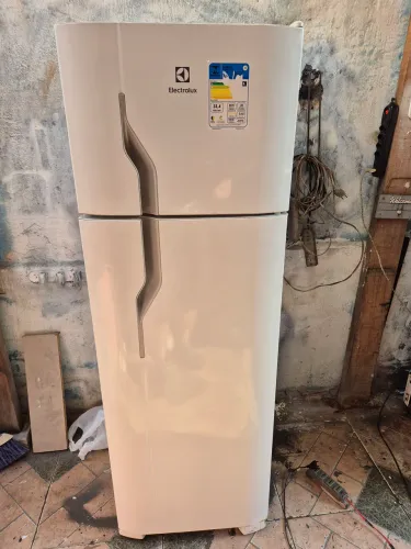 GELADEIRA ELECTROLUX DÚPLEX (sou de São Mateus zl)