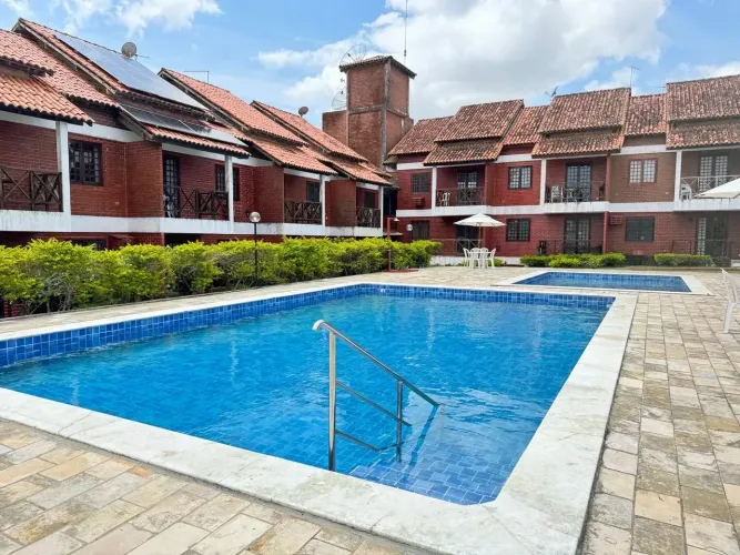 Sobrado em Gravatá com 82 metros quadrados com 3 quartos em Ebenezer - Gravatá - PE