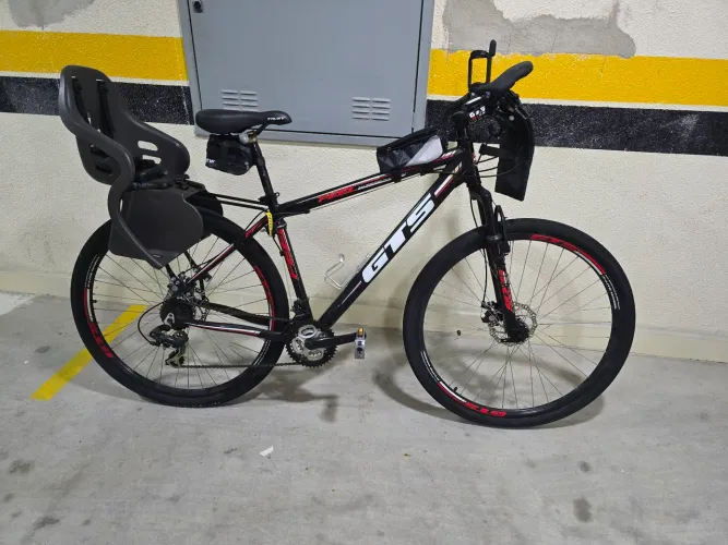 Bicicleta GTS aro 29 novinha peças shimano