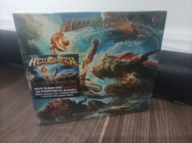 CD Heloween Giants & Monsters (Novo)