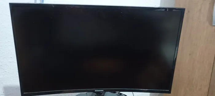 Monitor curvado gamer (queimado)