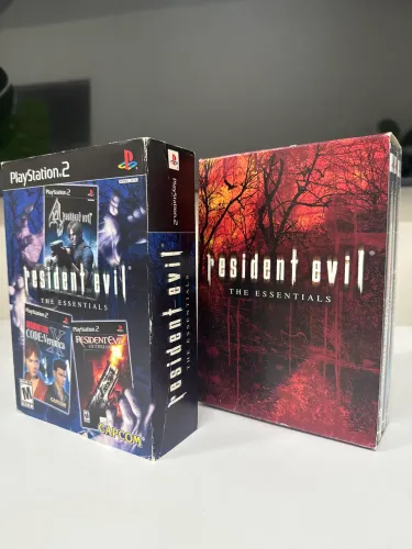 Resident Evil - The Essentials - PS2 - PACK RARO