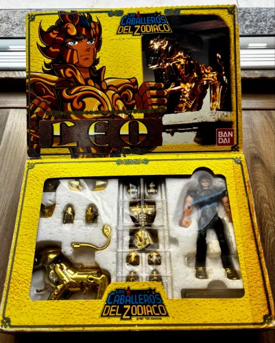Cavaleiro do zodíaco Leão bandai