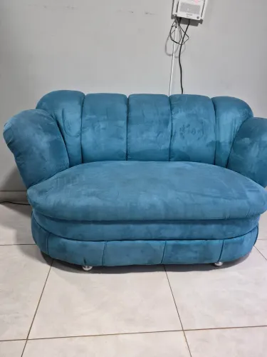 Sofá 2 lugares/ namoradeira
