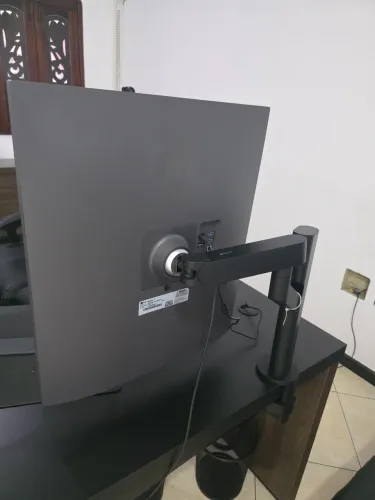 Monitor LG Ergo Dualup 28mq780 27.6" Cor Preto