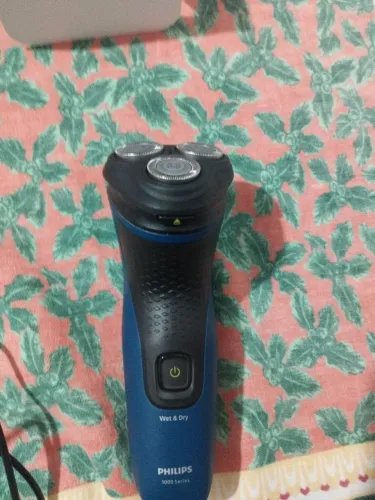 Máquina de barbear da Philips série 1000 à prova d'água
