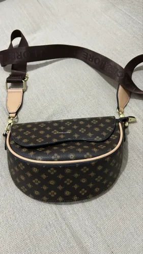 Bolsa transversal Lace & Lore