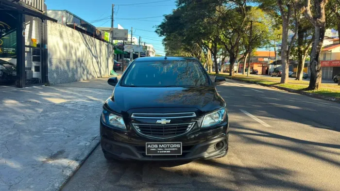 Chevrolet Onix Hatch LT 1.4 8V Flex Power Aut. 4P 2014