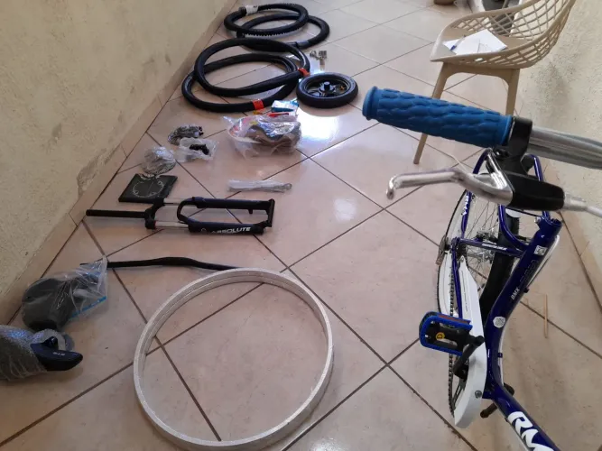 Diversas pecas de BiKe novas