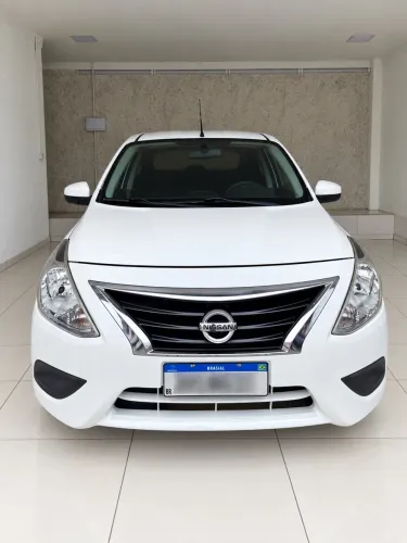 Nissan Versa SV 1.6 16V Flexstart 4P Aut. 2017