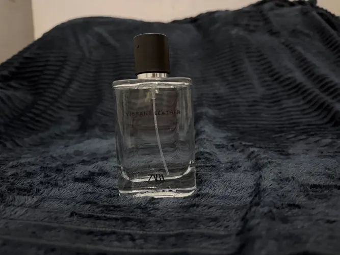 Perfume Zara Vibrant Leather100 ml