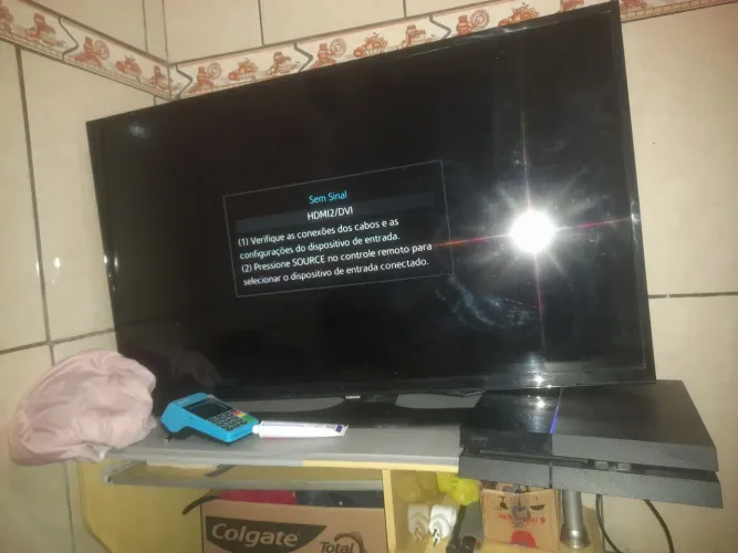 PS4 FAT 1 TERA COM DEFEITO ( LUZ AZUL PULSANTE )