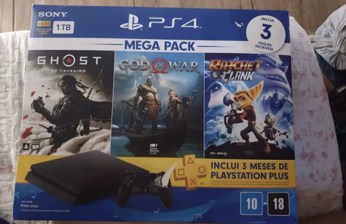 PlayStation 4 slim 1 tb
