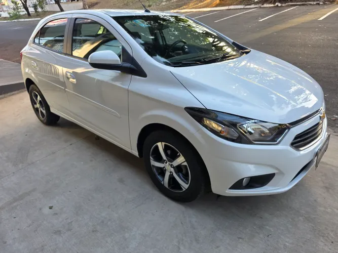 Chevrolet Onix Hatch LTZ 1.4 8V Flexpower 5P Aut. 2017