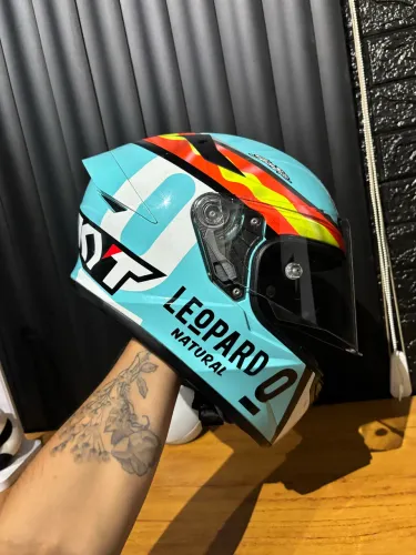 Capacete KYT TT Course Leopard