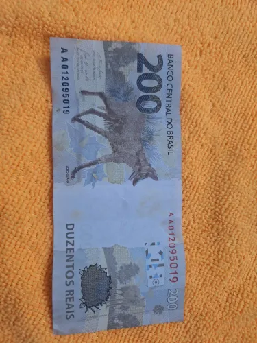 Nota de $200 série AA para colecionador 