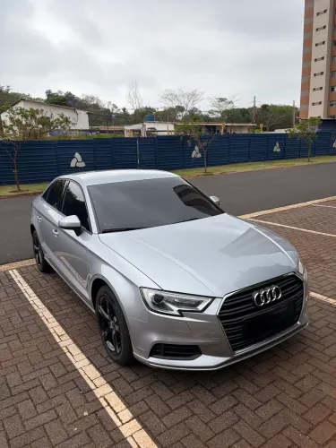 Audi A3 Sedan 1.4 TFSI Flex Tiptronic 4P 2017
