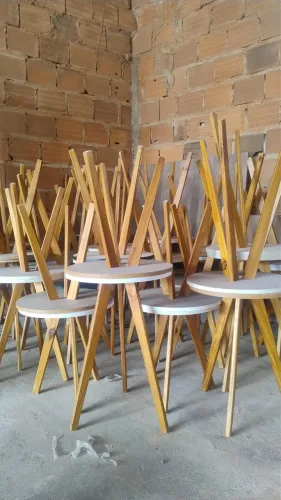 Mesas de canto