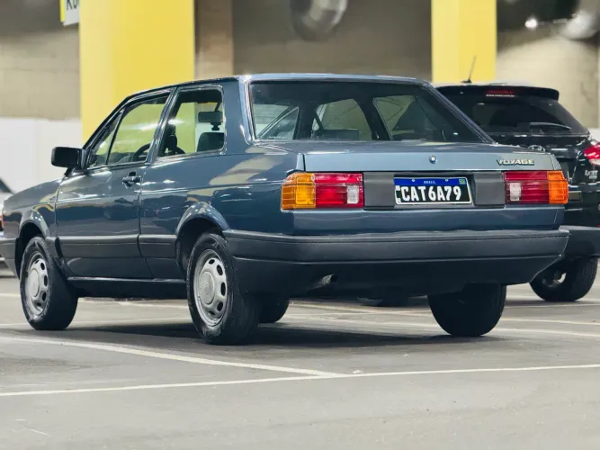 Volkswagen Voyage C/cl/fox 1.6 (álcool) 1990