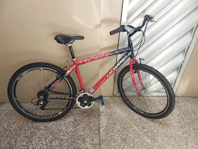 Vendo Bicicleta Caloi Future de Alumínio