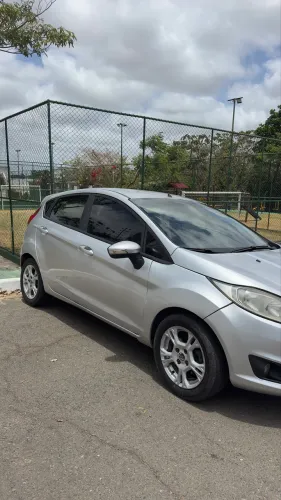 Ford Fiesta 1.6 16V Flex Mec. 5P 2015