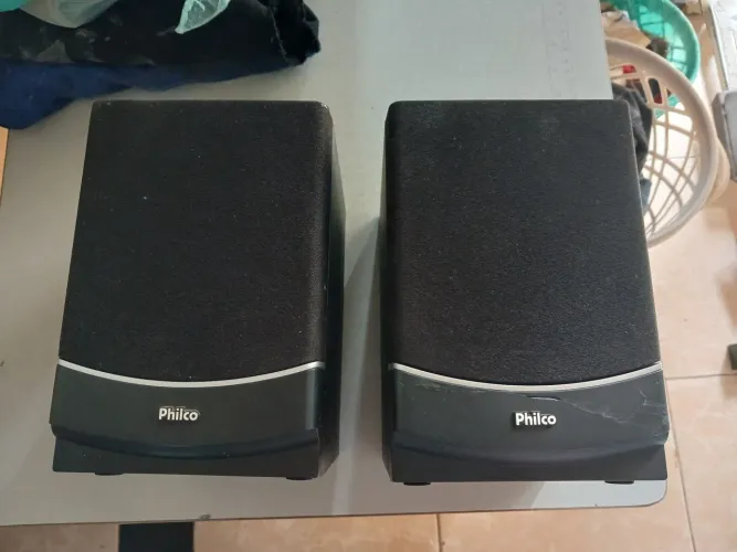 Duas Caixa de som philco 4,5 polegadas