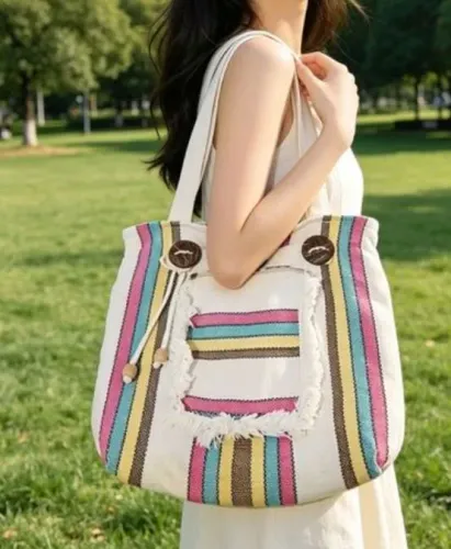 Bolsa Nordestina de Pano Colorida-com botões de côco